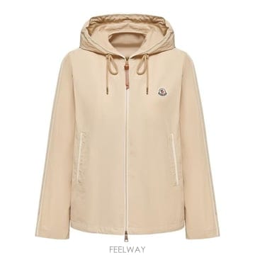 Moncler 26SS ��Ŭ���� ��Ʈ ���� L10931A00136549P3 20J Beige26SS ��Ŭ���� ��Ʈ ���� L10931A00136549P3 20J Beige