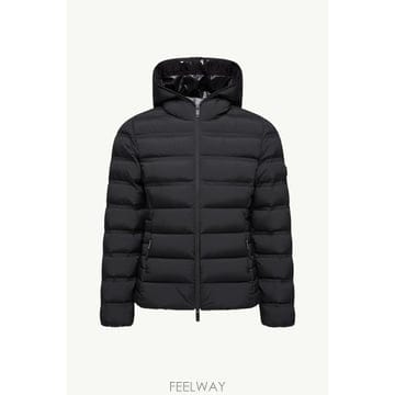Moncler 26SS ��Ŭ���� �е� L10931A00081595FK 999 Nero26SS ��Ŭ���� �е� L10931A00081595FK 999 Nero