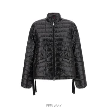 Moncler 26SS ��Ŭ���� �е� L10931A00099597QN 999 Nero26SS ��Ŭ���� �е� L10931A00099597QN 999 Nero