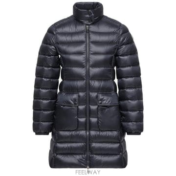 Moncler 26SS ��Ŭ���� �е� L10931C00002597YG 778 Blu26SS ��Ŭ���� �е� L10931C00002597YG 778 Blu