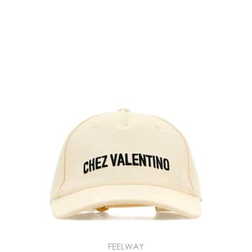 Valentino 25FW �߷�Ƽ�� ����ٴ� ��ĸ 7Y2HDA41FVH 0AN White25FW �߷�Ƽ�� ����ٴ� ��ĸ 7Y2HDA41FVH 0AN White