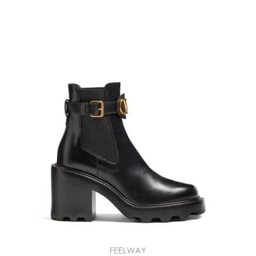 26FW 발렌티노 가라바니 부츠 WS0KY9BEK 0NO Nero