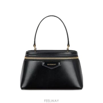 Givenchy 26FW ����� ��Ƽ���� ���Ƽ �� BB60QMB13A 001 Nero26FW ����� ��Ƽ���� ���Ƽ �� BB60QMB13A 001 Nero