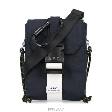 A.P.C. 26SS ����� Ʈ�� ũ�ν��ٵ� �Ŀ�ġ H61733PAAFH IAK26SS ����� Ʈ�� ũ�ν��ٵ� �Ŀ�ġ H61733PAAFH IAK