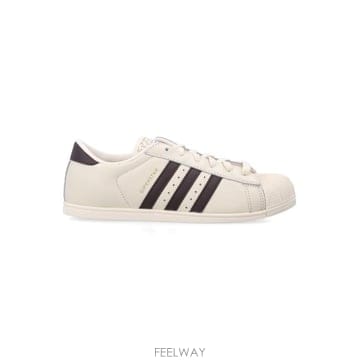 26FW 아디다스 스니커즈 KK0422 CREWHT CREAM WHITE