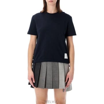 Thom Browne 26SS ����� Ŭ���� ��ư ���� ������ �� ���� �� ��Ʈ������ �������� Ƽ���� FJS013A00050 426SS ����� Ŭ���� ��ư ���� ������ �� ���� �� ��Ʈ