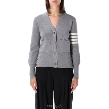 Thom Browne 26FW ����� ���� �޸��� �� 4�� Ŭ���� V�� ����� FKC207A00014 055 Grigio26FW ����� ���� �޸��� �� 4�� Ŭ���� V�� ����� FKC