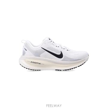 26FW 나이키 보메로 18 HM6803 101 SUMMIT WHITE