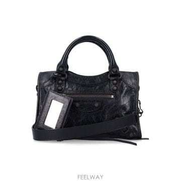 26FW 발렌시아가 르 시티 백 8657632ACFH 1000 Nero
