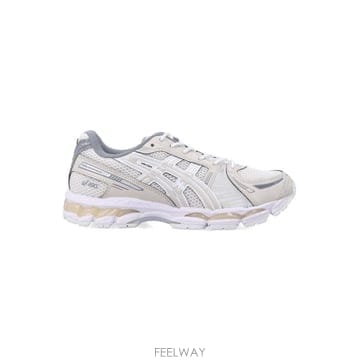 26FW 아식스 스니커즈 1203A759 108 Bianco