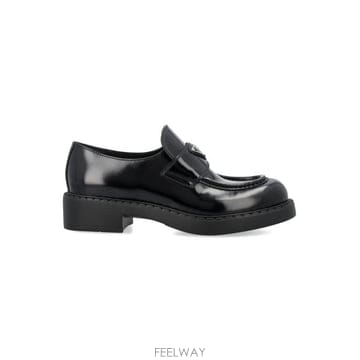 PRADA 26FW ����� ���ݸ� �귯���� ���� ���� ���ݸ� �귯���� ���� ���� 1D246MFG050ULS F000226FW ����� ���ݸ� �귯���� ���� ���� ���ݸ� �귯���� 