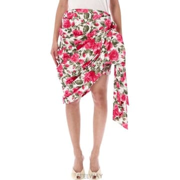 Chloe 26SS ���ο� �̵� ��ĿƮ CH26UJU79316 91Y Rosa26SS ���ο� �̵� ��ĿƮ CH26UJU79316 91Y Rosa