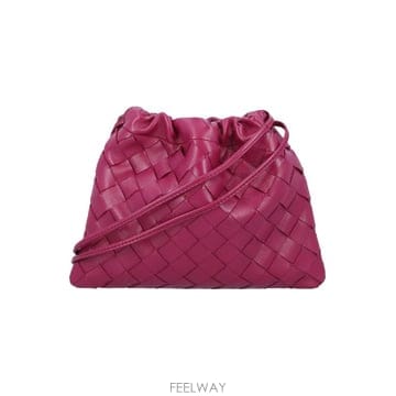 Bottega Veneta 26FW ���װ�����Ÿ ũ�ν��� 816987V3IV1 5562 CINNABAR26FW ���װ�����Ÿ ũ�ν��� 816987V3IV1 5562 CINNABAR