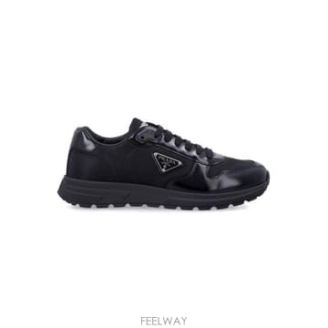 PRADA 26SS ����� ������ 2.0 �����̵� �þ �ο�ž ����Ŀ�� 2EE443FG0003LF5 F0002 Ner26SS ����� ������ 2.0 �����̵� �þ �ο�ž ����Ŀ��
