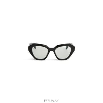 오프화이트 안경