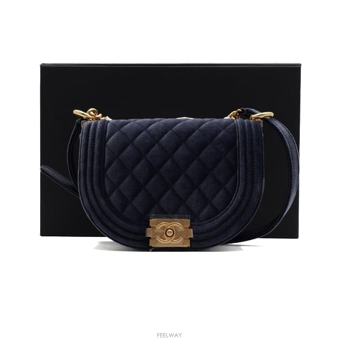 CHANEL ���� AS3350 ���̺� ���� ���� ������ ���� �޽��� ����ü�� ����� �� ũ�ν���aa67470���� AS3350 ���̺� ���� ���� ������ ���� �޽��� ����ü