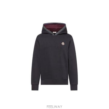 Moncler 26FW ��Ŭ���� �ĵ� Ƽ���� L20918G0001089AUJ 742 Blu navy26FW ��Ŭ���� �ĵ� Ƽ���� L20918G0001089AUJ 742 Blu na