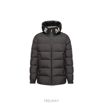 Moncler 26FW ��Ŭ���� ���е� L20911A00222597YW 999 Nero26FW ��Ŭ���� ���е� L20911A00222597YW 999 Nero