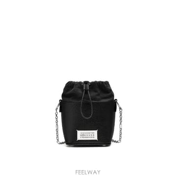 Maison Margiela 26FW ���������� ũ�ν��� S61WG0035P4348 T8013 BLACK26FW ���������� ũ�ν��� S61WG0035P4348 T8013 BLACK