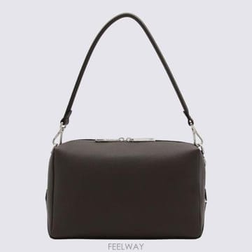 FENDI 26FW ��� ���� �̵�� ���� �� 7VA672 ASIHF0H3A CHOCOLATE26FW ��� ���� �̵�� ���� �� 7VA672 ASIHF0H3A CHOCOLA