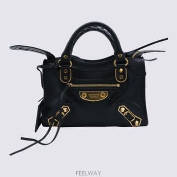Balenciaga 26FW �߷��þư� ��Ʈ�� A002VV 2ACPO1000 Black26FW �߷��þư� ��Ʈ�� A002VV 2ACPO1000 Black