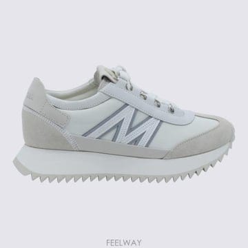 Moncler 26FW ��Ŭ���� ����Ŀ�� L209B4M00110 M728020B White26FW ��Ŭ���� ����Ŀ�� L209B4M00110 M728020B White