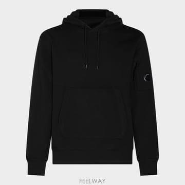 CP company 26FW ���� ���۴� �ĵ� Ƽ���� RCCMSS714M 005086W999 Black26FW ���� ���۴� �ĵ� Ƽ���� RCCMSS714M 005086W999 Bla