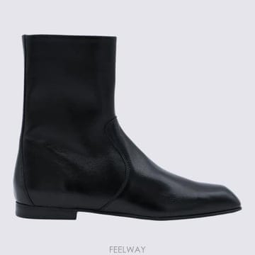 26FW 케이트 콜트 앵클 부츠 F1106943 200 Black