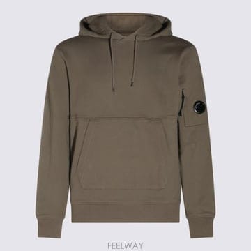CP company 26FW ���� ���۴� �ĵ� Ƽ���� 21CMSS714A 005086W356 FALLEN ROCK26FW ���� ���۴� �ĵ� Ƽ���� 21CMSS714A 005086W356 FAL