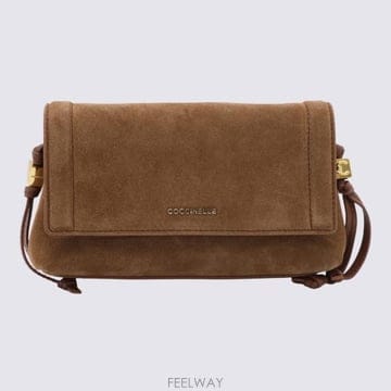 COCCINELLE 26FW ��ġ�ڸ� ũ�ν��� E5VCB550101 W11 Cognac26FW ��ġ�ڸ� ũ�ν��� E5VCB550101 W11 Cognac