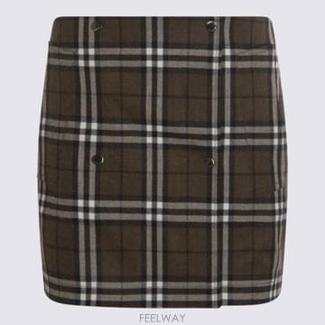 25FW 버버리 체크 본디드 울 트렌치 미니 스커트 8110911 C3078 SHRUB YEW IP CHEC