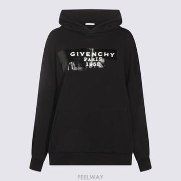 Givenchy 25FW ����� �ĵ� Ƽ���� BWJ04T P78U001 Light Grey25FW ����� �ĵ� Ƽ���� BWJ04T P78U001 Light Grey