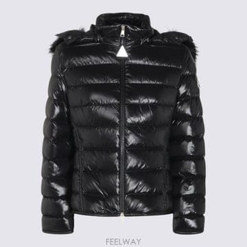 Moncler 26FW ��Ŭ���� ���е� L20931A00196 597Z8999 Black26FW ��Ŭ���� ���е� L20931A00196 597Z8999 Black