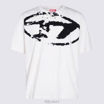 Diesel 26FW ���� ���� Ƽ���� A13049 0DQAU141A White26FW ���� ���� Ƽ���� A13049 0DQAU141A White