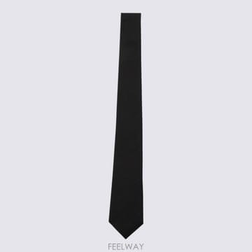 Saint Laurent 26FW ���ζ� ��Ÿ�� 720095 3Y0431000 Black26FW ���ζ� ��Ÿ�� 720095 3Y0431000 Black