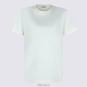 Moncler 26SS ��Ŭ���� �ڼ� �ΰ� ��ư Ƽ���� L10938C00029 89AUO034 White26SS ��Ŭ���� �ڼ� �ΰ� ��ư Ƽ���� L10938C00029 89AUO
