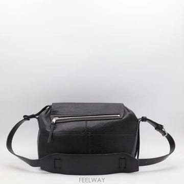 Lemaire 26FW ���޸� ũ�ν��� BG0096 LL0067BR495 ESPRESSO26FW ���޸� ũ�ν��� BG0096 LL0067BR495 ESPRESSO