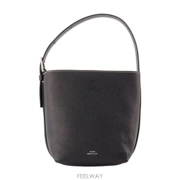 26 F/W 토템 쁘띠 벨트 쇼퍼 백 TOTEME 레더 블랙 263- B0732274785
