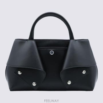Toteme 26FW ���� ��Ʈ�� 264WAL0135 LE0206441 Black Red26FW ���� ��Ʈ�� 264WAL0135 LE0206441 Black Red