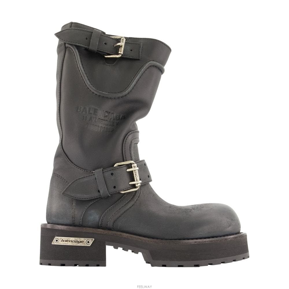 Balenciaga 26 F/W �߷��þư� VENOM ���� �߷��þư� ���� ��Ƽ�÷� 83 B073227859826 F/W �߷��þư� VENOM ���� �߷��þư� ���� ��Ƽ�÷� 
