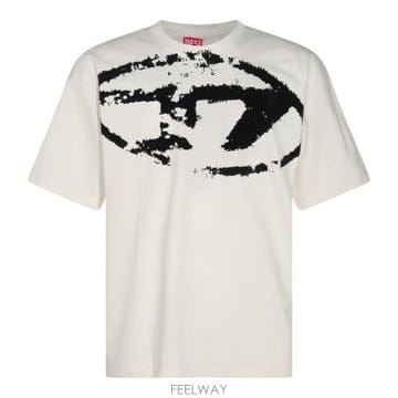 Diesel 26FW ���� ���� Ƽ���� A13049 0DQAU141A WHITE26FW ���� ���� Ƽ���� A13049 0DQAU141A WHITE