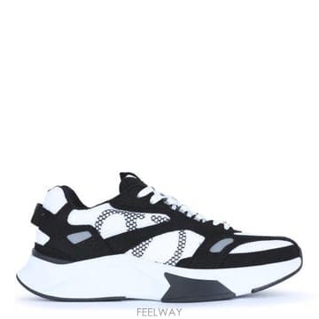 Valentino 26FW �߷�Ƽ�� ����ٴ� ����Ŀ�� 9Y2S0N88 QAP0QR BIANCO NERO26FW �߷�Ƽ�� ����ٴ� ����Ŀ�� 9Y2S0N88 QAP0QR BIANCO