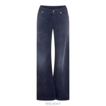26SS 발렌시아가 커브드 Waist 팬츠 848019 TTW648074 DIRTY DARK BLUE