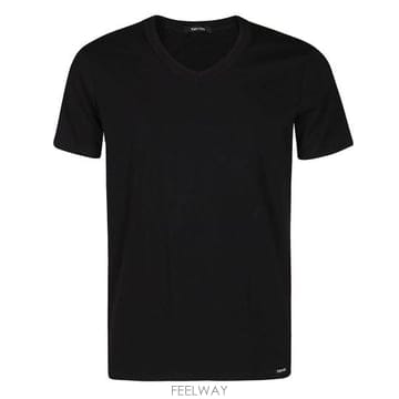 TOM FORD 26FW ������ V�� ���� Ƽ���� T4M09 1040002 BLACK26FW ������ V�� ���� Ƽ���� T4M09 1040002 BLACK