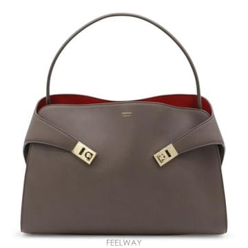 Ferragamo 26FW ����䷹ ��󰡸� ����� 780516 219939002 CLAY26FW ����䷹ ��󰡸� ����� 780516 219939002 CLAY