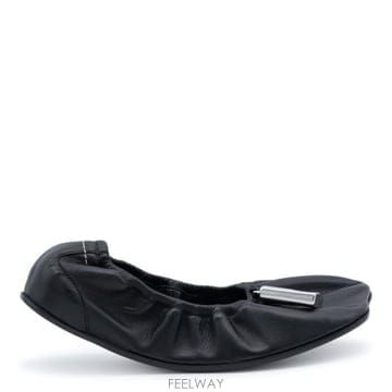 MM6 26FW MM6 �������������� ���޸� �Ƴ���� �߷����� S59WZ0106 P7565T8013 BLACK26FW MM6 �������������� ���޸� �Ƴ���� �߷����� S59WZ