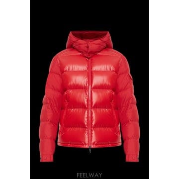 26FW Moncler 푸퍼 자켓 in shiny nylon  Double slider 집 closure  