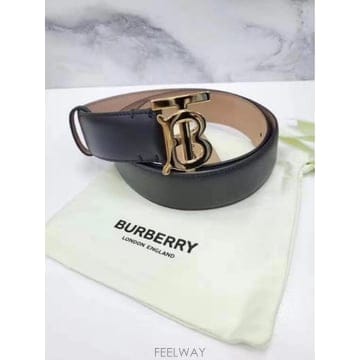 Burberry 22SS Burberry ���� ��Ʈ 80465391 TP57850556222SS Burberry ���� ��Ʈ 80465391 TP578505562