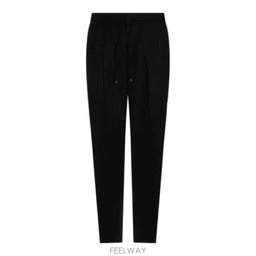 Brunello Cucinelli 26FW ���ڷ� ��ġ�ڸ� Ʈ���̴� ���� ���� ME226E1710 C5730 BLACK26FW ���ڷ� ��ġ�ڸ� Ʈ���̴� ���� ���� ME226E1710 C