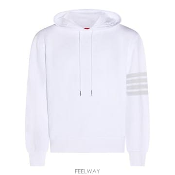 Thom Browne 26SS ����� �ָ��� ������ 4�� �ĵ� MJT556A J0007100 WHITE26SS ����� �ָ��� ������ 4�� �ĵ� MJT556A J0007100 